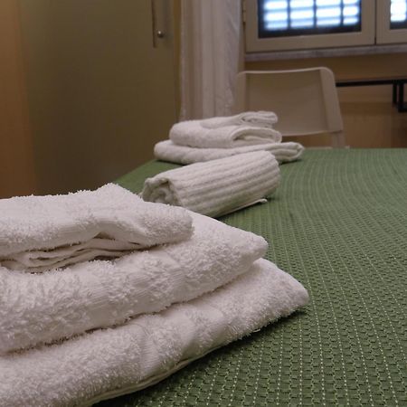 Montecarlo Palace Bed & Breakfast Палермо Екстериор снимка