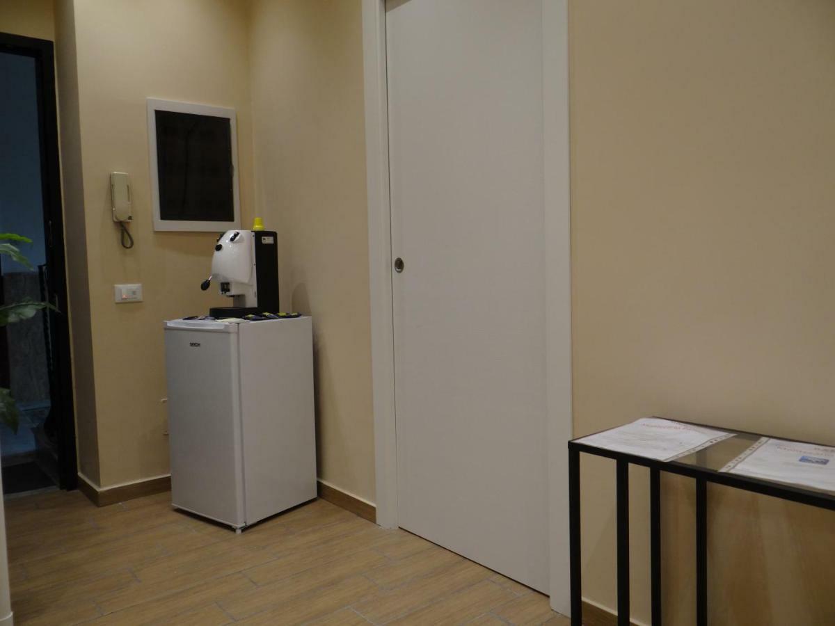 Montecarlo Palace Bed & Breakfast Палермо Екстериор снимка
