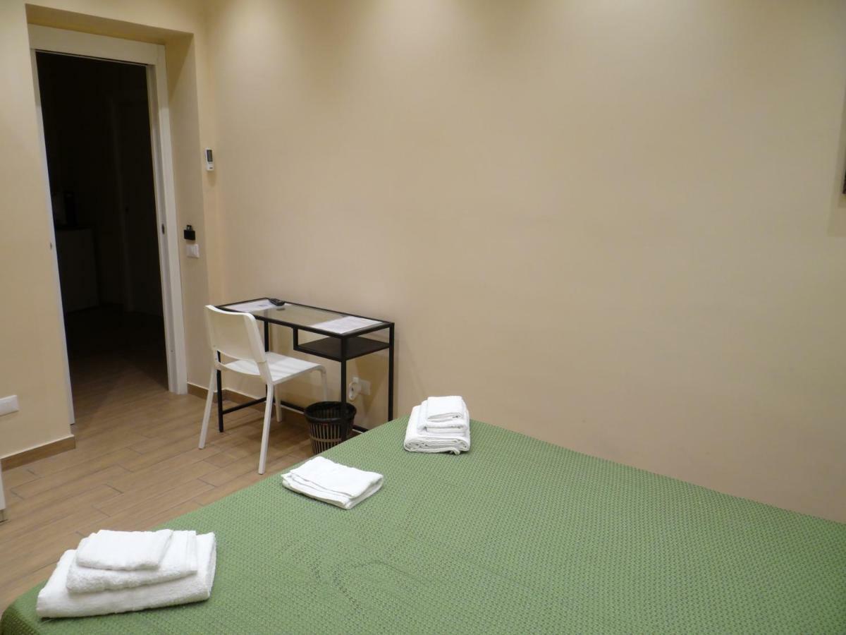 Montecarlo Palace Bed & Breakfast Палермо Екстериор снимка