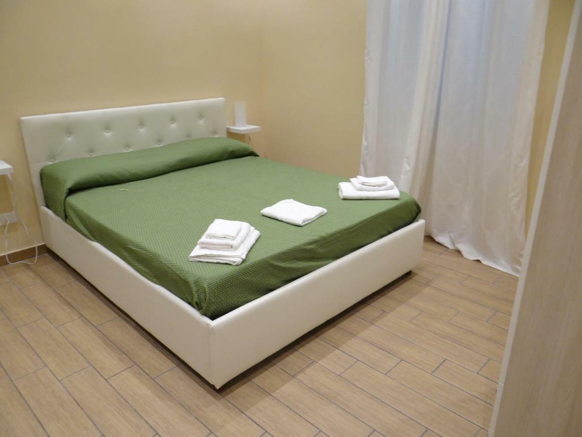 Montecarlo Palace Bed & Breakfast Палермо Екстериор снимка