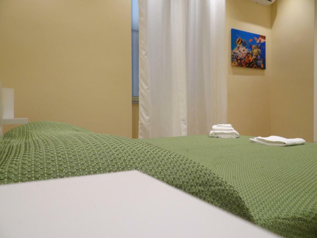Montecarlo Palace Bed & Breakfast Палермо Екстериор снимка